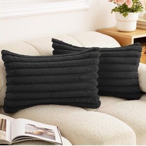 NWOT 2.  Faux rabbit pillowcase